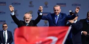 YRP’de istifalar peş peşe geldi