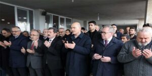 Ak Parti’de değişim rüzgarları