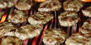 Köftecide domuz eti