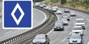 Trafik Levhası Yeni