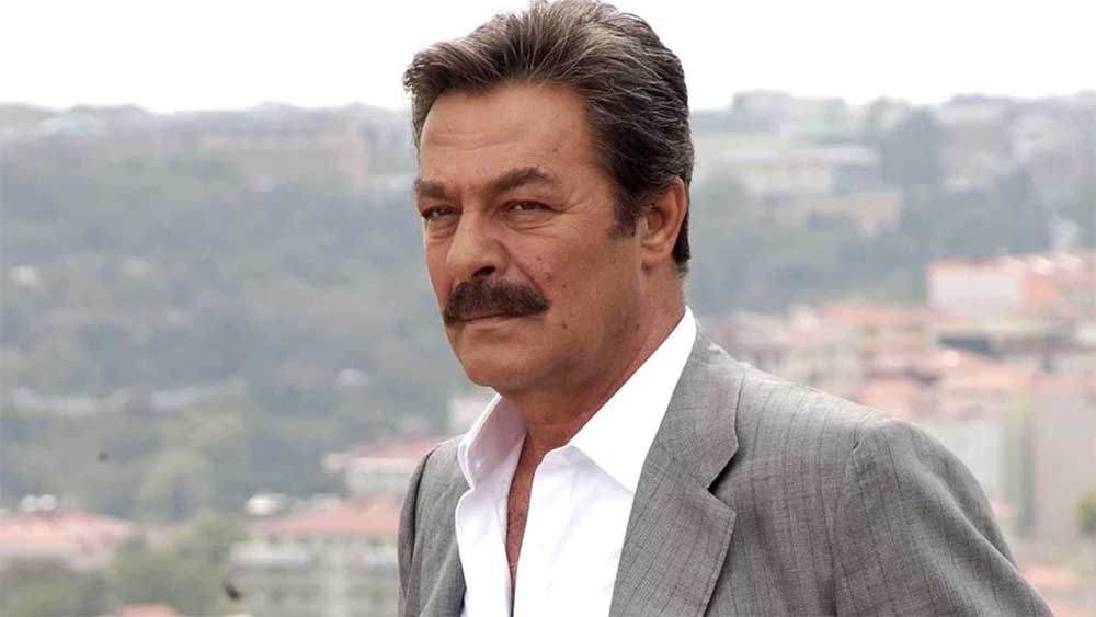 Kadir İnanır’ı Kaybettik